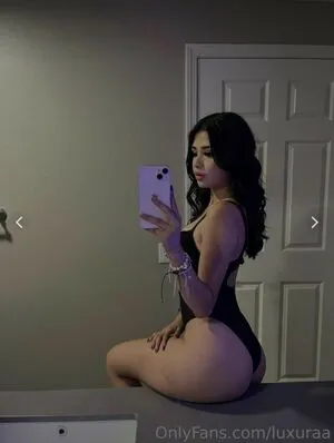 Luxuraa OnlyFans Leaked Free Thumbnail Picture - #UgVhvsCAds