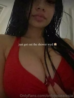 Luxuraa OnlyFans Leaked Free Thumbnail Picture - #Ztytr2kOXt
