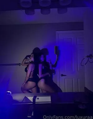 Luxuraa OnlyFans Leaked Free Thumbnail Picture - #qVVEjAb5aD
