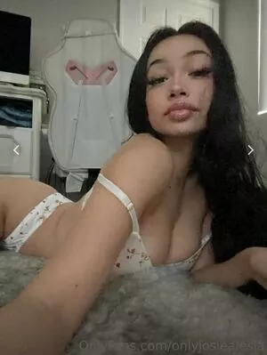 Luxuraa OnlyFans Leaked Free Thumbnail Picture - #rbCt2m7908