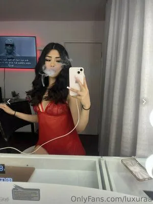 Luxuraa OnlyFans Leaked Free Thumbnail Picture - #uzBM72Zio4
