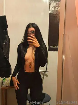 Luxury Lady OnlyFans Leaked Free Thumbnail Picture - #4MWfcfAtd4