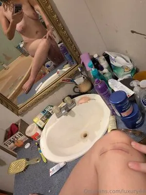Luxury44 OnlyFans Leaked Free Thumbnail Picture - #7WQI9vyPON