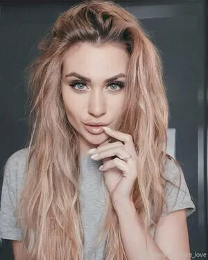 Luxurymur OnlyFans Leaked Free Thumbnail Picture - #c9PpibvyLu