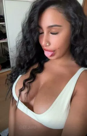 Luxy Capi OnlyFans Leaked Free Thumbnail Picture - #F0e6WSOLUh