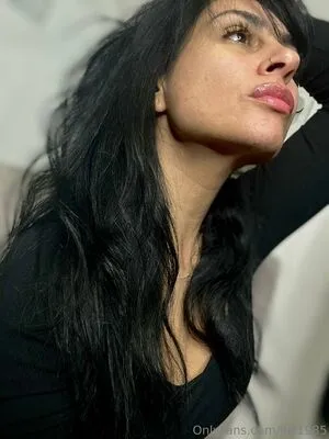 Luz1985 OnlyFans Leaked Free Thumbnail Picture - #6TtYMRhfeO