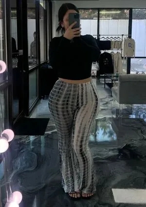 Luzcmun OnlyFans Leaked Free Thumbnail Picture - #kKM01DK960