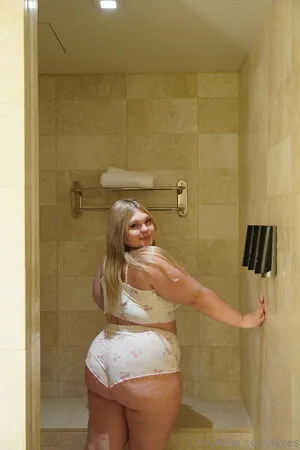 Lxves OnlyFans Leaked Free Thumbnail Picture - #Q47sFJs6l6