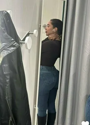 Lya Aylin OnlyFans Leaked Free Thumbnail Picture - #zBcv02jmO9