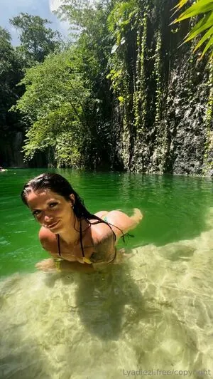 Lyadiezlfree OnlyFans Leaked Free Thumbnail Picture - #GCyDy1amAq