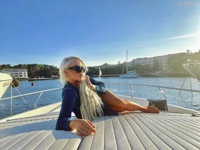 Lydia Kelovitz OnlyFans Leaked Free Thumbnail Picture - #V1T25eD1Qx