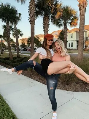 Lydia N OnlyFans Leaked Free Thumbnail Picture - #dI2Y2kegdo