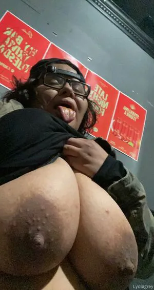 Lydiagreyy OnlyFans Leaked Free Thumbnail Picture - #1o4DdEZ2Bv