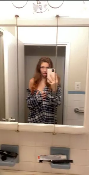 lydialoverenae OnlyFans Leaked Free Thumbnail Picture - #MsEj32s5D0