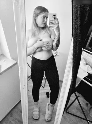 lydiareichelxx OnlyFans Leaked Free Thumbnail Picture - #QlvgTIwMNS
