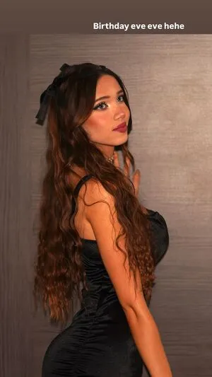 Lydiaviolet OnlyFans Leaked Free Thumbnail Picture - #K8w5Ehvx4p