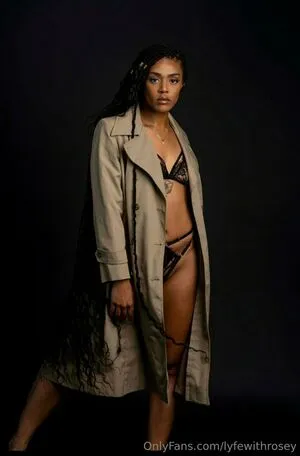 Lyfewithrosey OnlyFans Leaked Free Thumbnail Picture - #U7gjSPi9kN