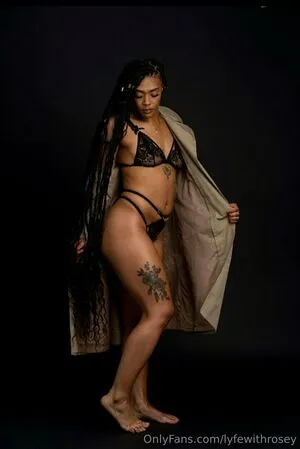 Lyfewithrosey OnlyFans Leaked Free Thumbnail Picture - #rqD7yCioxZ