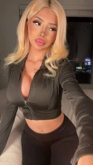 Lylafox69 OnlyFans Leaked Free Thumbnail Picture - #rdnsqaOwiF