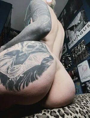 Lyn Lobotomy OnlyFans Leaked Free Thumbnail Picture - #5KXYDblh72