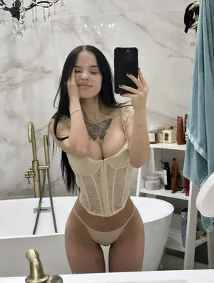 Lyna Com OnlyFans Leaked Free Thumbnail Picture - #flXHLdkoVX