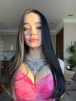 Lyna Com2000 OnlyFans Leaked Free Thumbnail Picture - #Tt1De25CVO