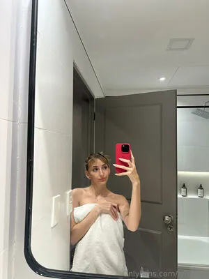 Lynareid OnlyFans Leaked Free Thumbnail Picture - #R1pLJs4prs
