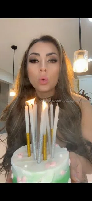Lyndam12 OnlyFans Leaked Free Thumbnail Picture - #SBCERdprTH