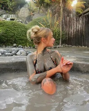 Lyndi Grace OnlyFans Leaked Free Thumbnail Picture - #jJD0Dot7Va