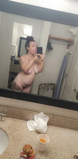 Lyndsweets OnlyFans Leaked Free Thumbnail Picture - #5xUS2BsrF0