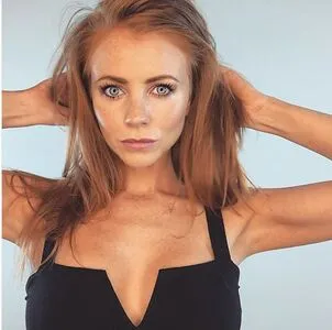 Lynn Gilmartin OnlyFans Leaked Free Thumbnail Picture - #olyMOXHHPS