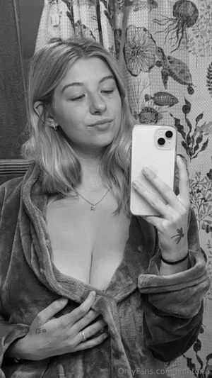 Lynntoria OnlyFans Leaked Free Thumbnail Picture - #doosUAESYS