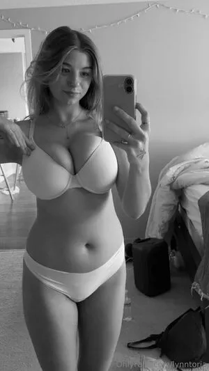 Lynntoria OnlyFans Leaked Free Thumbnail Picture - #e5A0kEXrDr