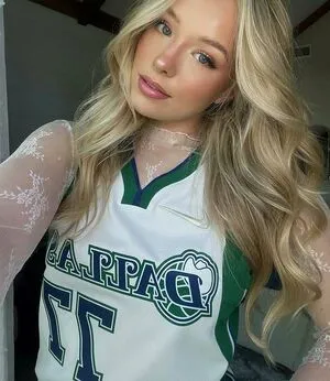 Lynzie Fulton OnlyFans Leaked Free Thumbnail Picture - #FR0uI7fpH4