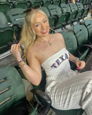 Lynzie Fulton OnlyFans Leaked Free Thumbnail Picture - #P9xOq0QJzb