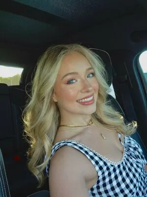 Lynzie Fulton OnlyFans Leaked Free Thumbnail Picture - #dZNbiOirHE