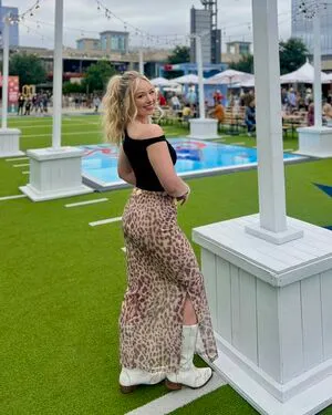 Lynzie Fulton OnlyFans Leaked Free Thumbnail Picture - #u7KBfg6nPc