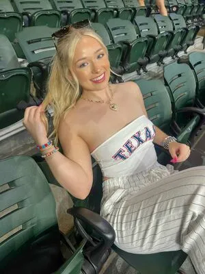Lynzie Fulton OnlyFans Leaked Free Thumbnail Picture - #yyR8zG6JmR