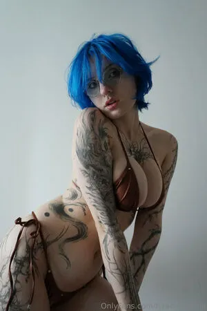 Lyra Crow OnlyFans Leaked Free Thumbnail Picture - #foWDVsD471