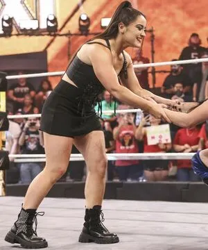 Lyra Valkyria OnlyFans Leaked Free Thumbnail Picture - #Pr0WnYw7N2