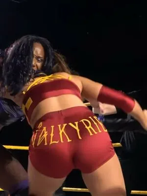 Lyra Valkyria OnlyFans Leaked Free Thumbnail Picture - #TWSbR9Tms5