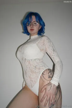 Lyracr0w0 OnlyFans Leaked Free Thumbnail Picture - #MeOfALACjB