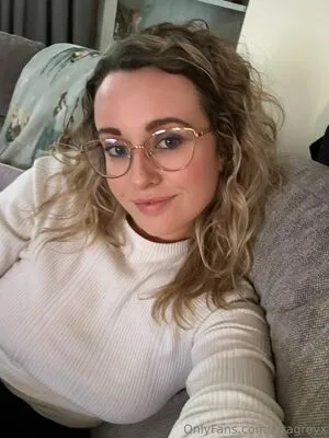Lyragreyx OnlyFans Leaked Free Thumbnail Picture - #DIMA83zxNw