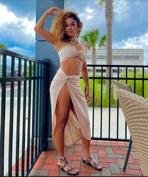 Lyric Swann OnlyFans Leaked Free Thumbnail Picture - #SpKGxeu0Z3