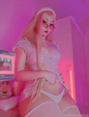 Lyricauwu OnlyFans Leaked Free Thumbnail Picture - #WMA5Kl7z5Q