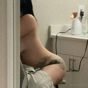 Lyssaugust OnlyFans Leaked Free Thumbnail Picture - #9BBhTtayFl