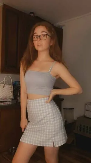 Lyssaurora OnlyFans Leaked Free Thumbnail Picture - #2BbRk2GiVG