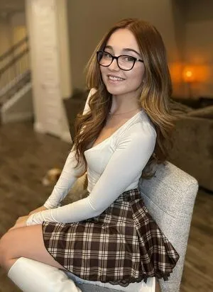 Lyssaurora OnlyFans Leaked Free Thumbnail Picture - #2E4QSohj8t