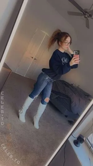 Lyssaurora OnlyFans Leaked Free Thumbnail Picture - #2ameizhQZ0