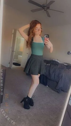 Lyssaurora OnlyFans Leaked Free Thumbnail Picture - #5QTKexhi8q
